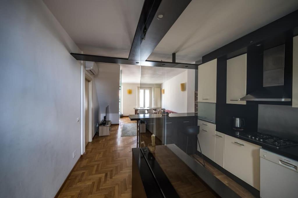 Wonderfull Two Floors Apartment Navigli Milán Exterior foto