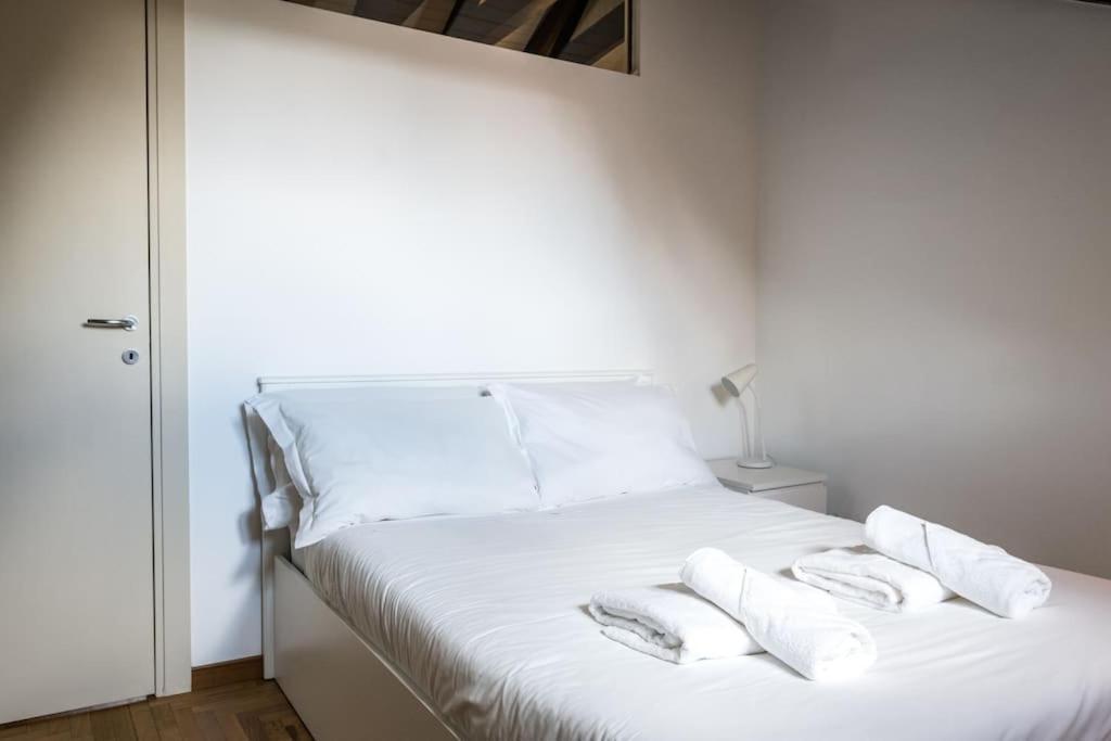 Wonderfull Two Floors Apartment Navigli Milán Exterior foto