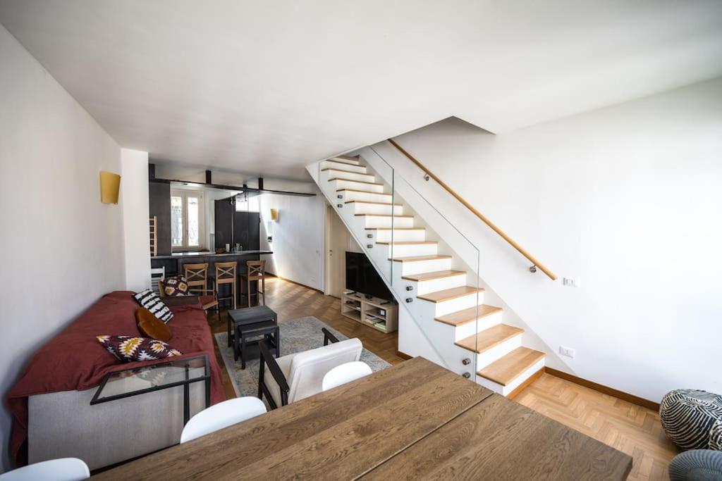 Wonderfull Two Floors Apartment Navigli Milán Exterior foto